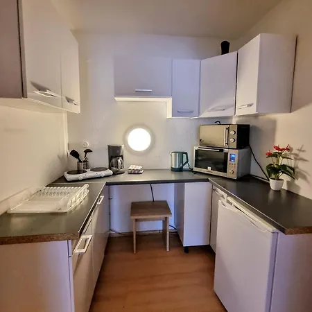 Monteurzimmer - * Karlsbad