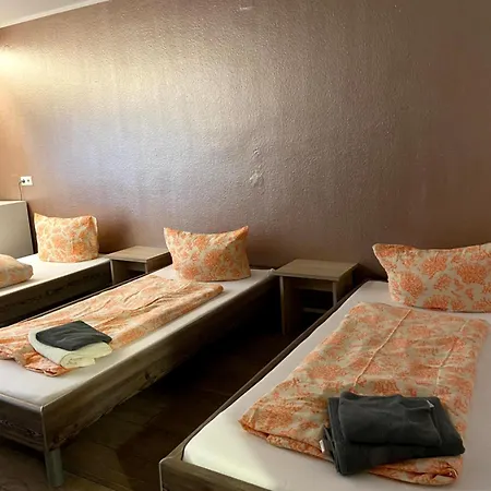 Monteurzimmer - Guest house Karlsbad