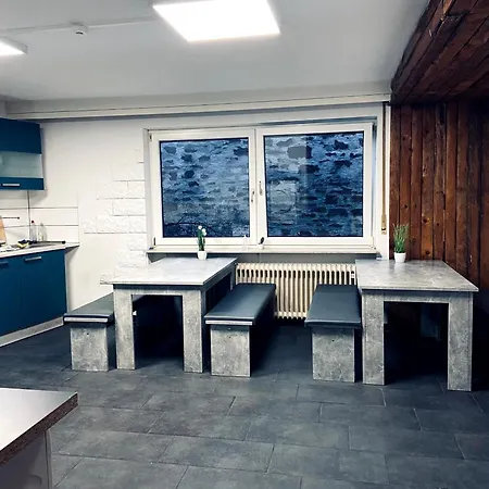 Monteurzimmer - * Karlsbad